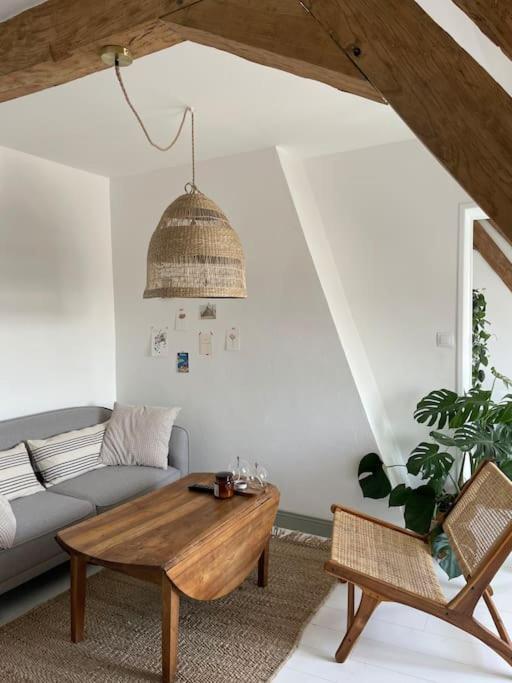 Appartement Cosy Et Lumineux Au Coeur De Montreuil Montreuil  Buitenkant foto